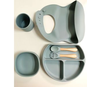 Coffret enfant repas 6 pièces en silicone coloris bleu