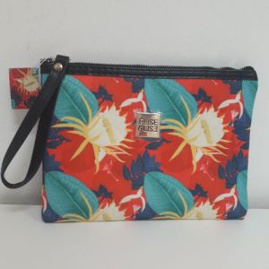 Pochette tropical and chic